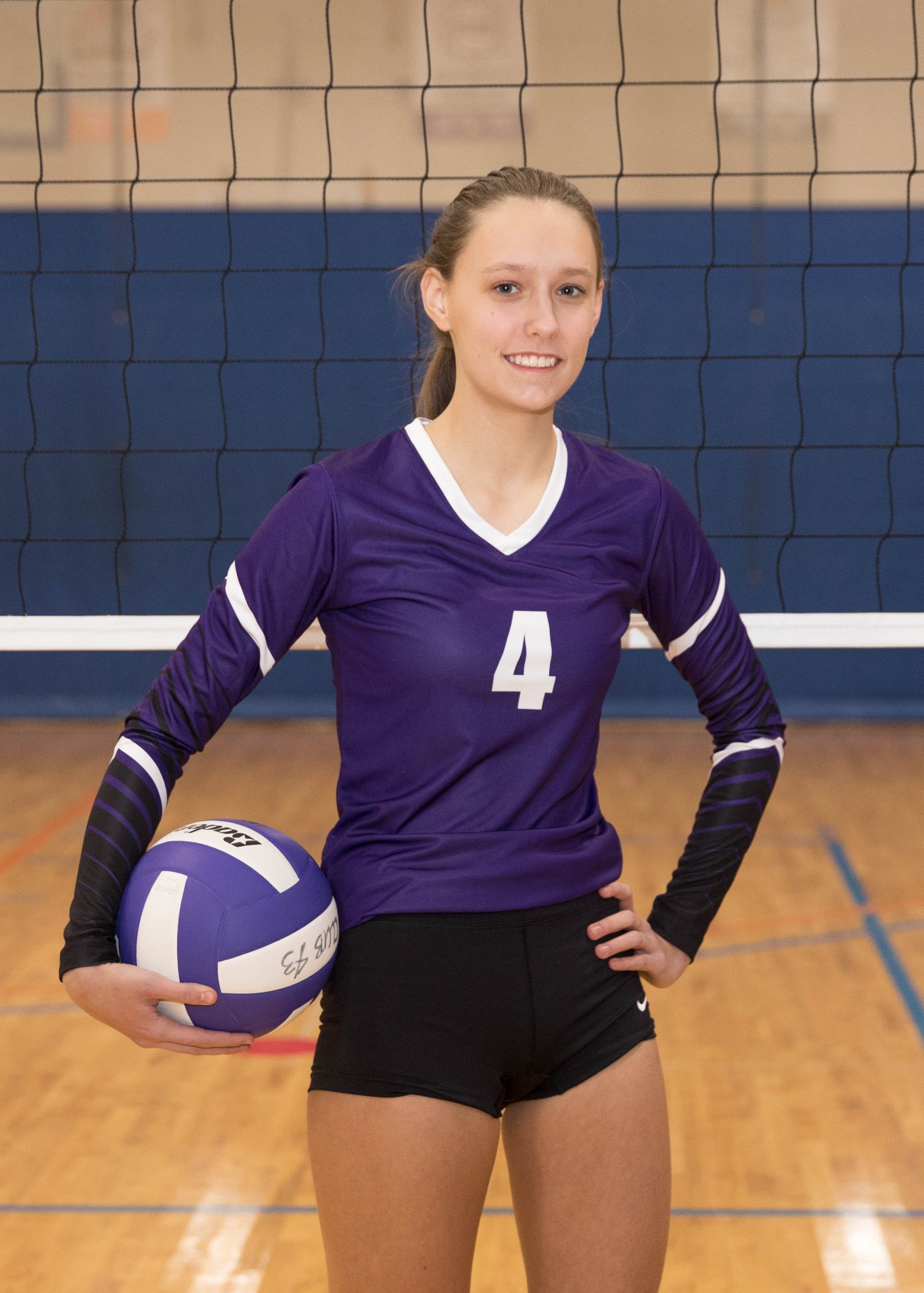 Gracyn Follrath - CLUB 43 Volleyball